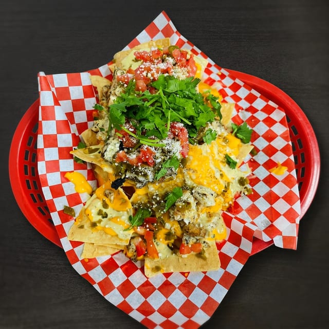 Loaded Nachos (No Protein).